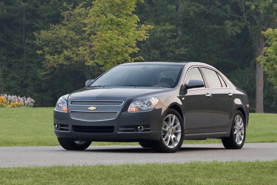  Chevrolet Malibu 2008 года  (фото 19 из 178)